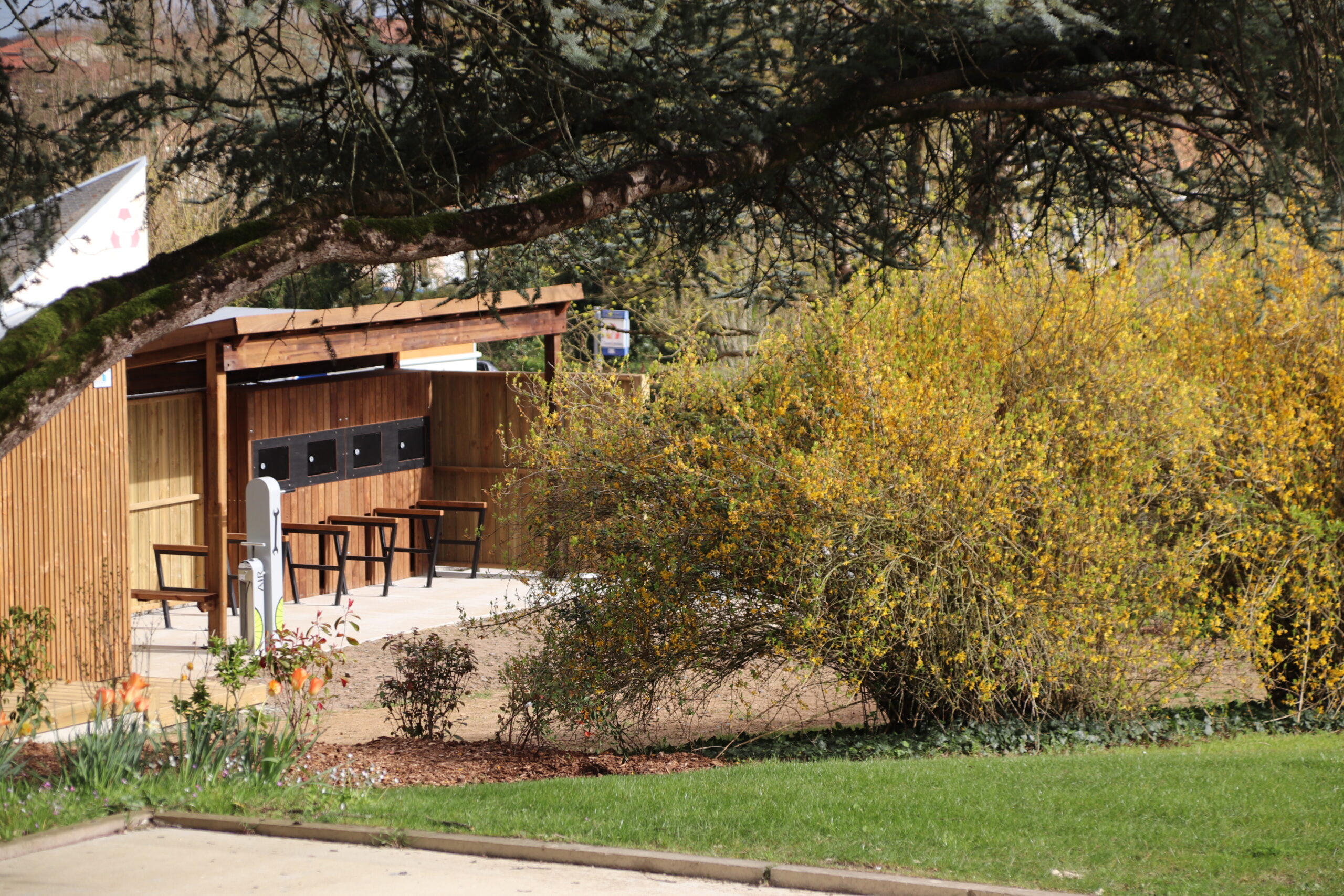 LE Cadre Vert gite halte vélo espace bivouac